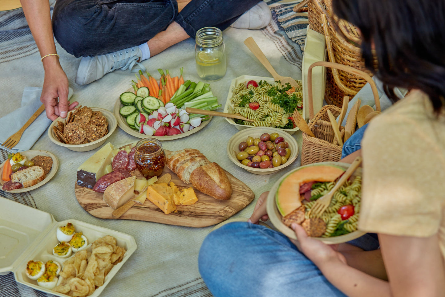24 oz. Round Bowl | No Added PFAS | Compostable Sugarcane (Pack of 150)